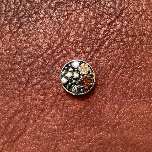 Jewelry In Bloom Messenger Bag  100% Leather Handmade Hand Stitched - Picture 8 of 16